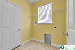 9675 Crescent Ln, Upper Macungie Township, PA 18031 - Photo 17