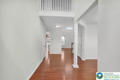 9675 Crescent Lane, Upper Macungie Township, PA 18031 - Photo 5