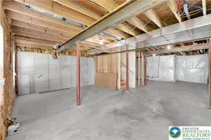 9675 Crescent Ln, Upper Macungie Township, PA 18031 - Photo 33