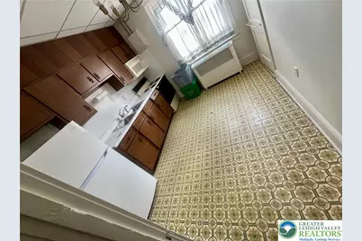 323 16th Street #2, Allentown City, PA 18102 - Photo 5