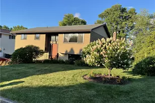 1907 N 20th St, South Whitehall Township, PA 18104 - Photo 5