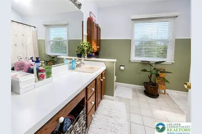 4659 Oakwood Lane, Lower Nazareth Twp, PA 18064 - Photo 25