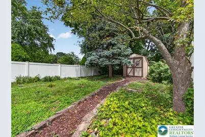 329 Delong Avenue, Emmaus Boro, PA 18049 - Photo 21
