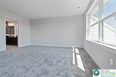 5043 Chapmans Road, South Whitehall Township, PA 18104 - Photo 15