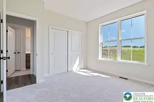 5043 Chapmans Rd, South Whitehall Township, PA 18104 - Photo 17