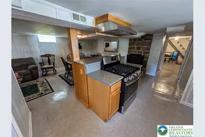 524 Walnut Drive, Lehigh Township, PA 18067 - Photo 17