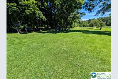 524 Walnut Drive, Lehigh Township, PA 18067 - Photo 35