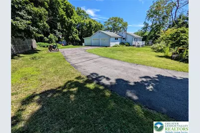 524 Walnut Drive, Lehigh Township, PA 18067 - Photo 31