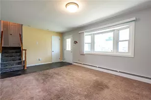 2715 Swanson St, Palmer Twp, PA 18045 - Photo 5