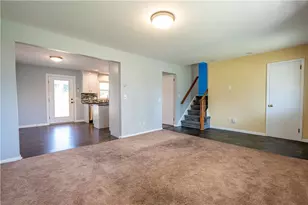 2715 Swanson St, Palmer Twp, PA 18045 - Photo 7