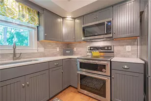 5472 Lower Macungie Rd, Macungie Boro, PA 18062 - Photo 17