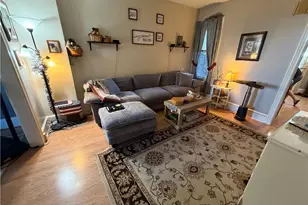 27 Chestnut St, Boyertown Boro, PA 19512 - Photo 7