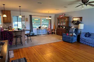 938 W Union St, Whitehall Township, PA 18052 - Photo 3