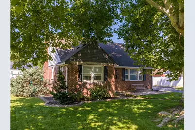 132 Garden Terrace, Nazareth Boro, PA 18064 - Photo 3