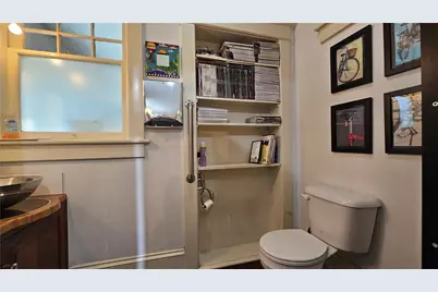 824 Main Street, Hellertown, PA 18055 - Photo 11