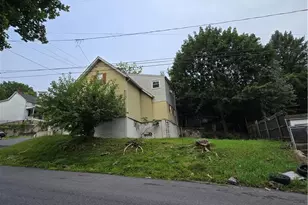 806 Carlton Ave, Bethlehem City, PA 18015 - Photo 5