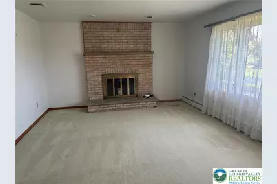 705 Frost Hollow, Forks Twp, PA 18040 - Photo 3