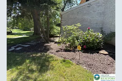 2823 Whitemarsh Place, Lower Macungie Township, PA 18062 - Photo 3