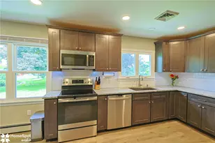 305 2nd St, Northampton Boro, PA 18067 - Photo 11