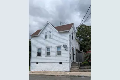 29 E Depot Street, Hellertown Boro, PA 18055 - Photo 3