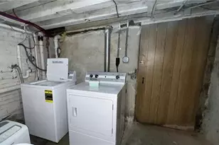 222 E Washington Ave, Bethlehem City, PA 18018 - Photo 17