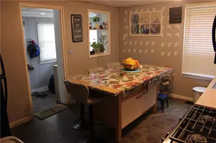 946 S 24th St, Easton, PA 18042 - Photo 5