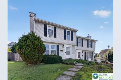 106 N Lobb Avenue, Pen Argyl, PA 18072 - Photo 1