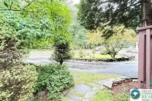 2143 Rosemont Dr, Coolbaugh Twp, PA 18466 - Photo 5