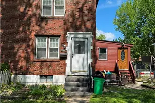 811 W Emaus Ave, Allentown City, PA 18103 - Photo 1