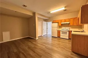 79 W Market St, Bethlehem City, PA 18018 - Photo 3