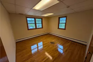 943 Moravia St, Bethlehem City, PA 18015 - Photo 9