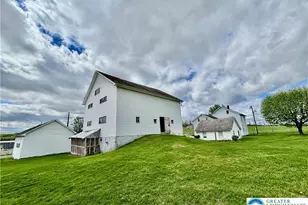 282 Young Rd, Bushkill Twp, PA 18064 - Photo 9