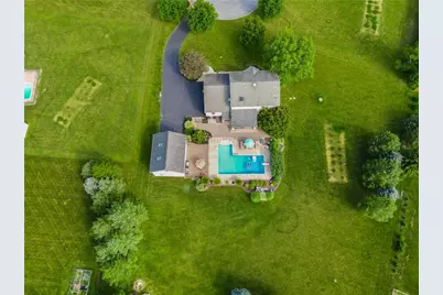 1195 Sierra Drive, Lehigh Township, PA 18038 - Photo 5