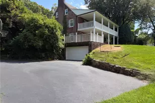 1841 Main St, Bethlehem, PA 18017 - Photo 3