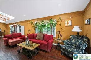 303 W Madison St, Easton, PA 18042 - Photo 5
