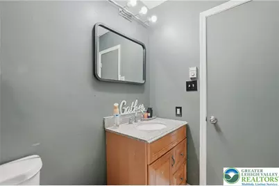 216 9th Avenue, Bethlehem City, PA 18018 - Photo 9