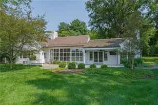 1596 Weyhill Cir, Lower Saucon Township, PA 18015 - Photo 93