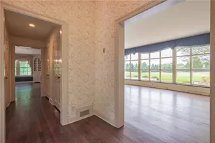1596 Weyhill Cir, Lower Saucon Township, PA 18015 - Photo 17