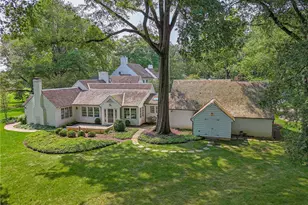 1596 Weyhill Cir, Lower Saucon Township, PA 18015 - Photo 87