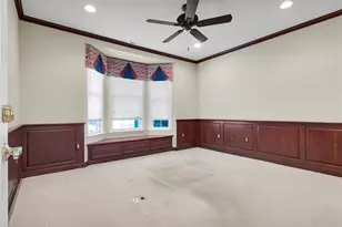 6467 Senate Drive, Bethlehem City, PA 18017 - Photo 21