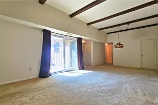 2870 Springhaven Pl, Lower Macungie Township, PA 18062 - Photo 9