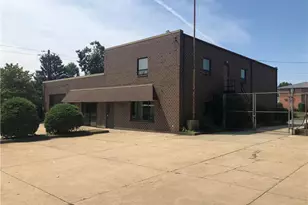 1302 N 18th St, South Whitehall Township, PA 18104 - Photo 1