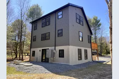 796 Towamensing, Penn Forrest, PA 18235 - Photo 13