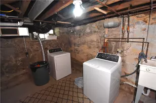 219 W Burke St, Easton, PA 18042 - Photo 7