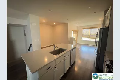 4946 Brookside Court, Upper Saucon Township, PA 18036 - Photo 7