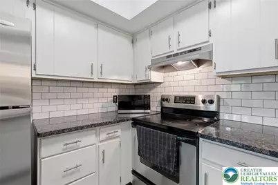 1701 Saratoga Court, Allentown City, PA 18104 - Photo 15
