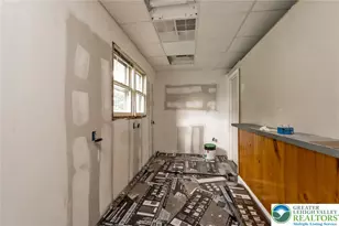825 Lehigh St, Easton, PA 18042 - Photo 11