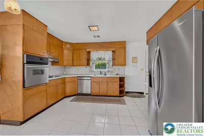 2404 South Street, Allentown City, PA 18104 - Photo 17