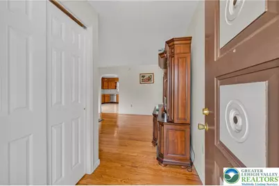 2404 South Street, Allentown City, PA 18104 - Photo 9