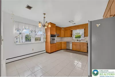 2404 South Street, Allentown City, PA 18104 - Photo 15